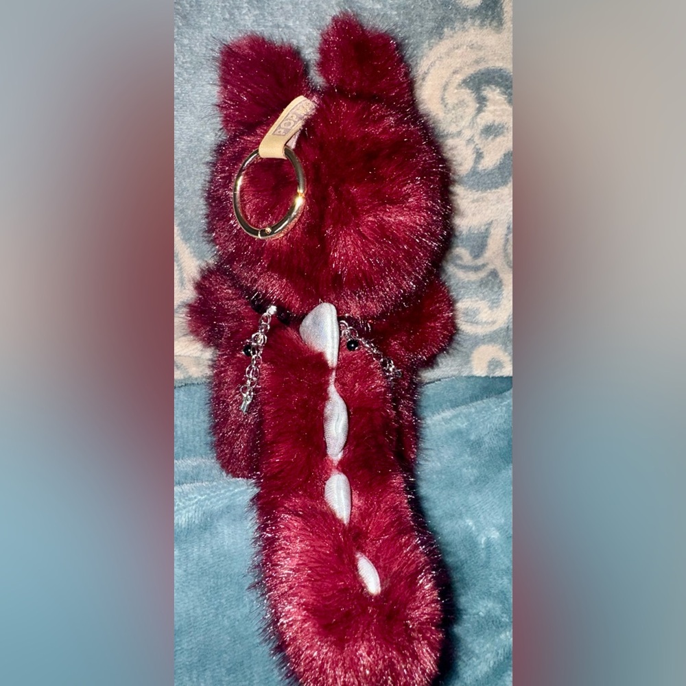 Custom red Labubu - Picture 4 of 5